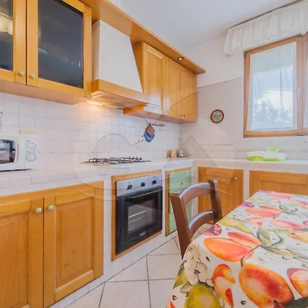 Le Ginestre - Goelba Apartment *